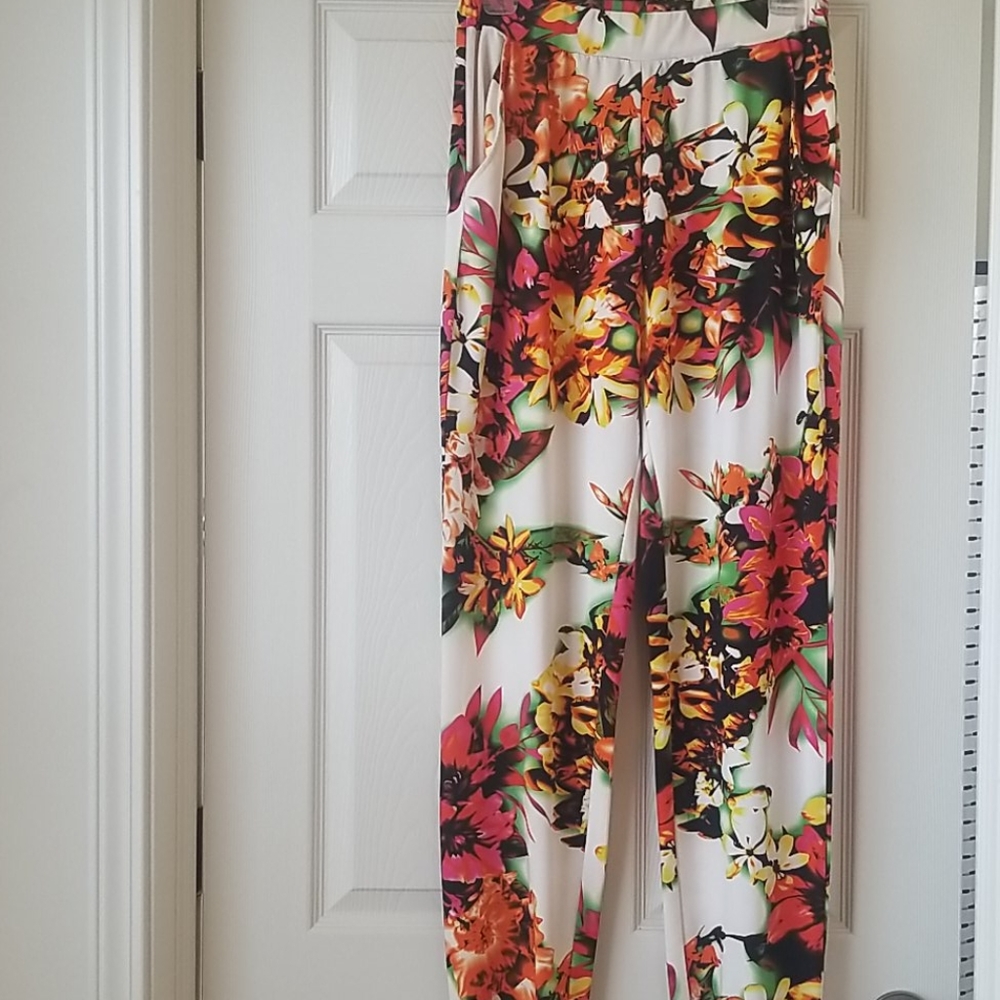 Jogger Set - image 2